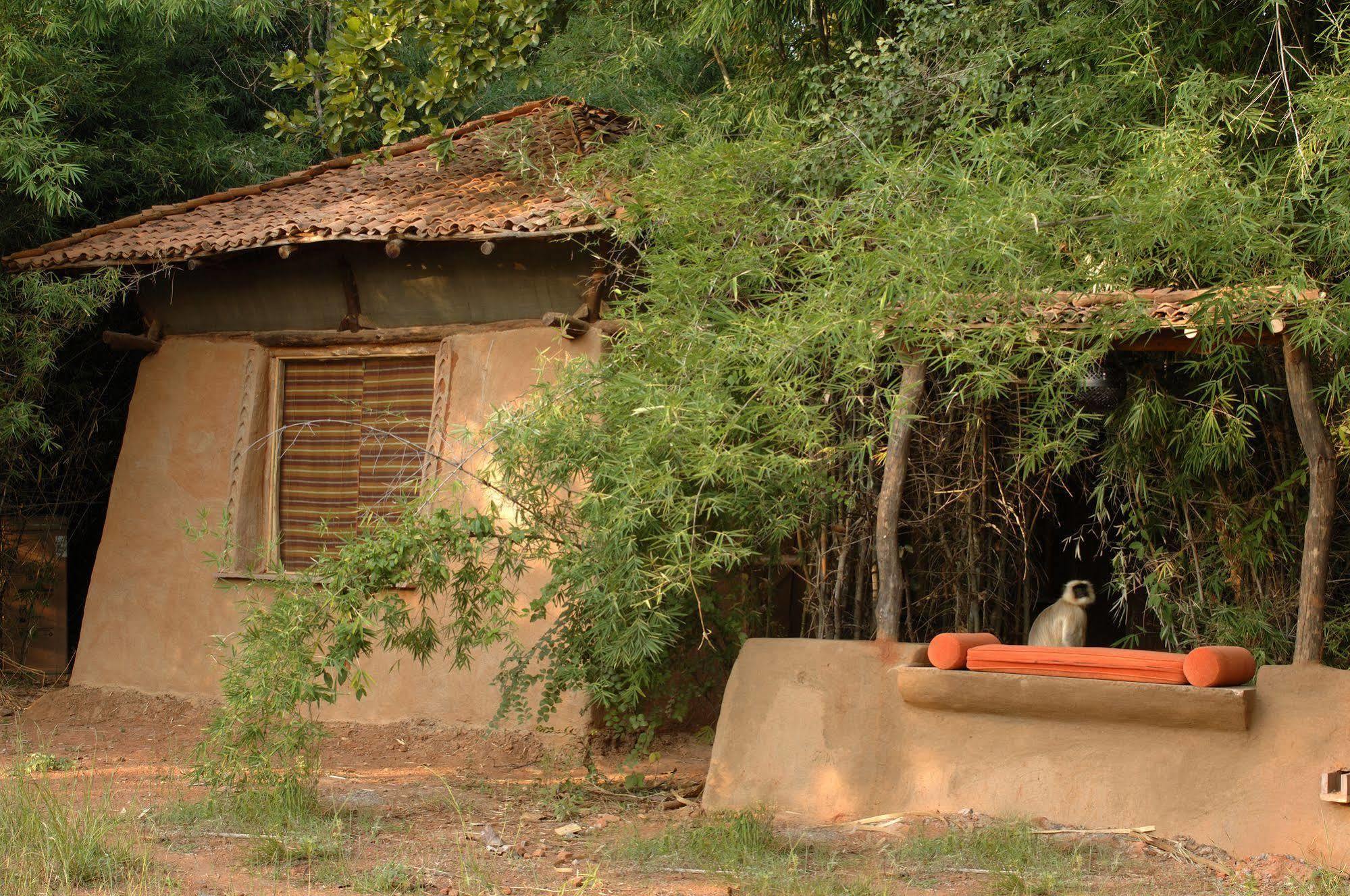 Mahua Kothi, Bandhavgarh National Park Hotel Tāla Exterior foto
